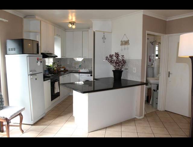 2 BEDROOM PROPERTY TO RENT IN DE TIJGER